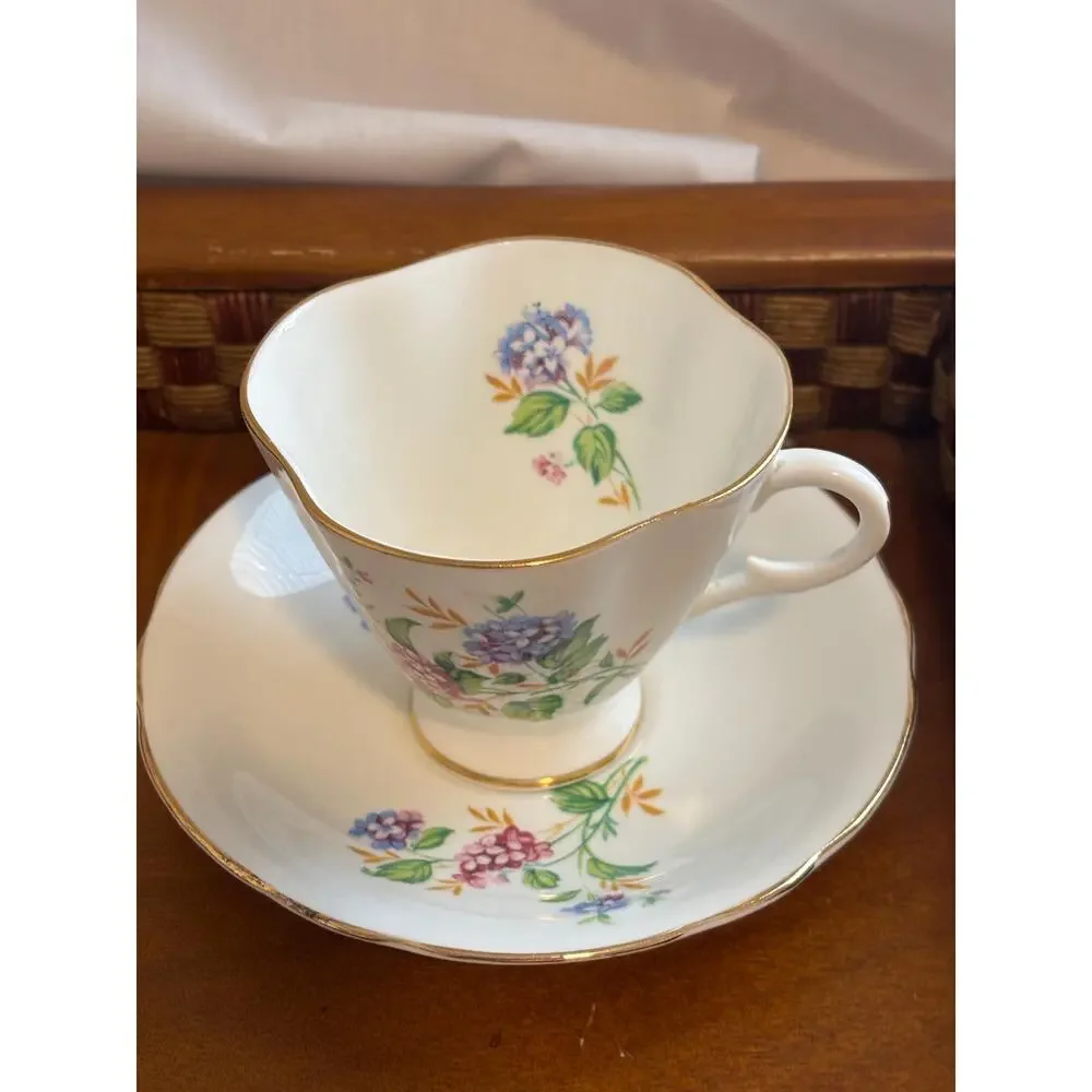 Vintage Clarence Fine Bone China Tea Cup and Saucer‎